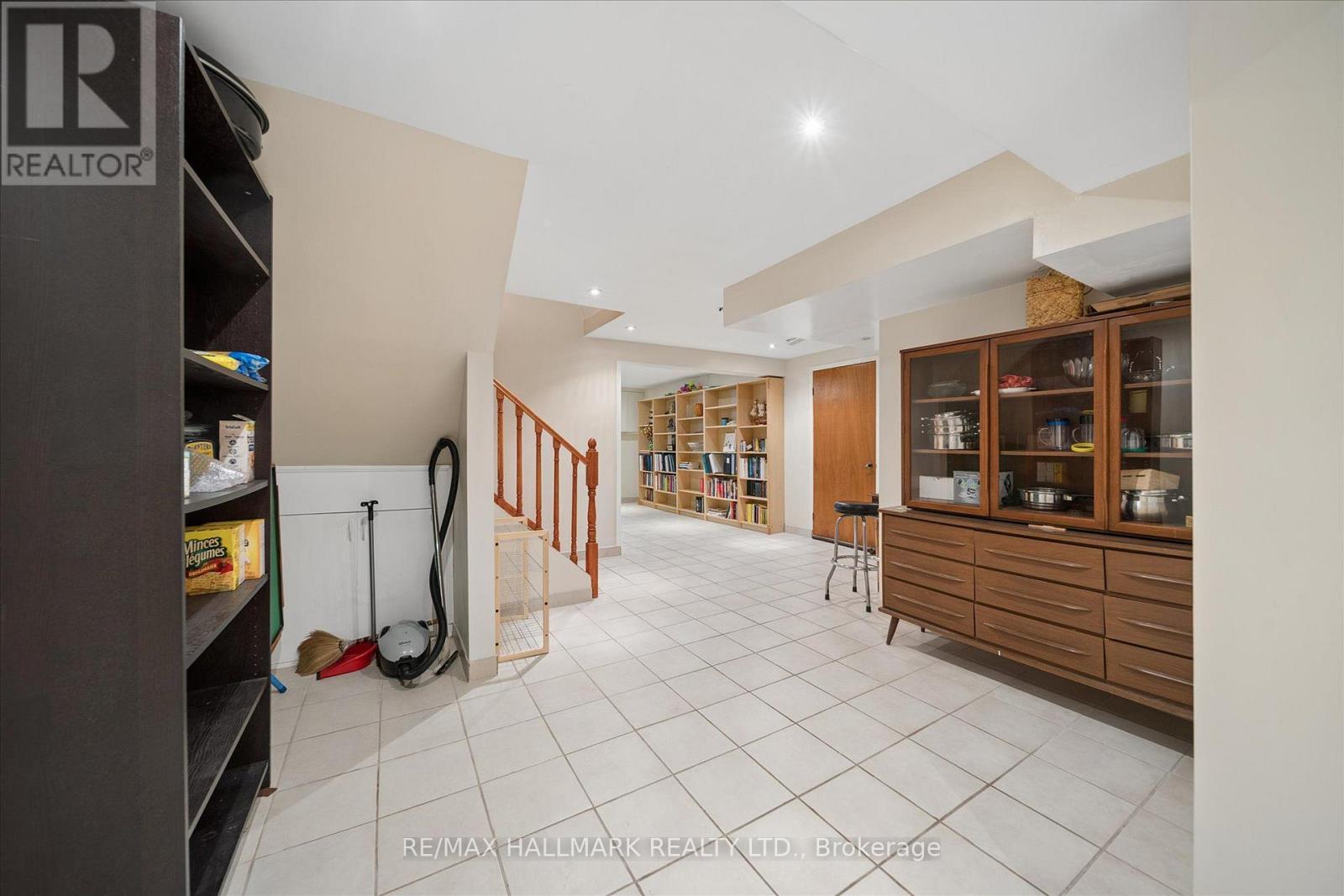 16 Ascolda Boulevard Property Photo 31