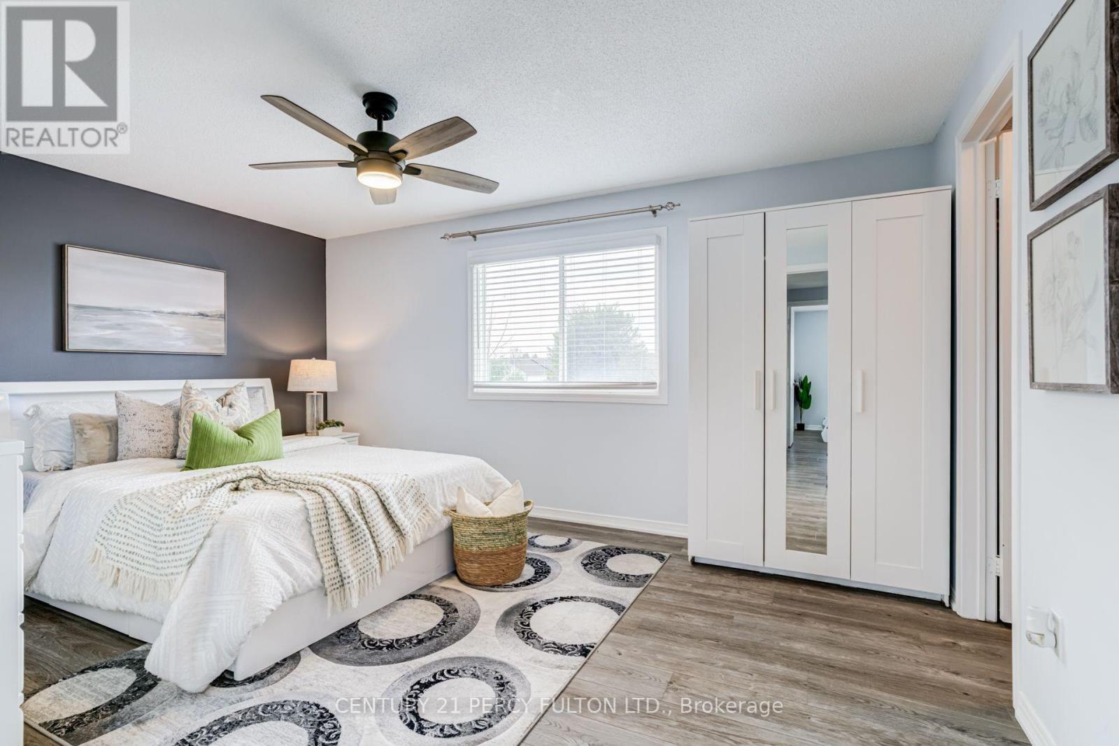 1842 Dalhousie Crescent Property Photo 20