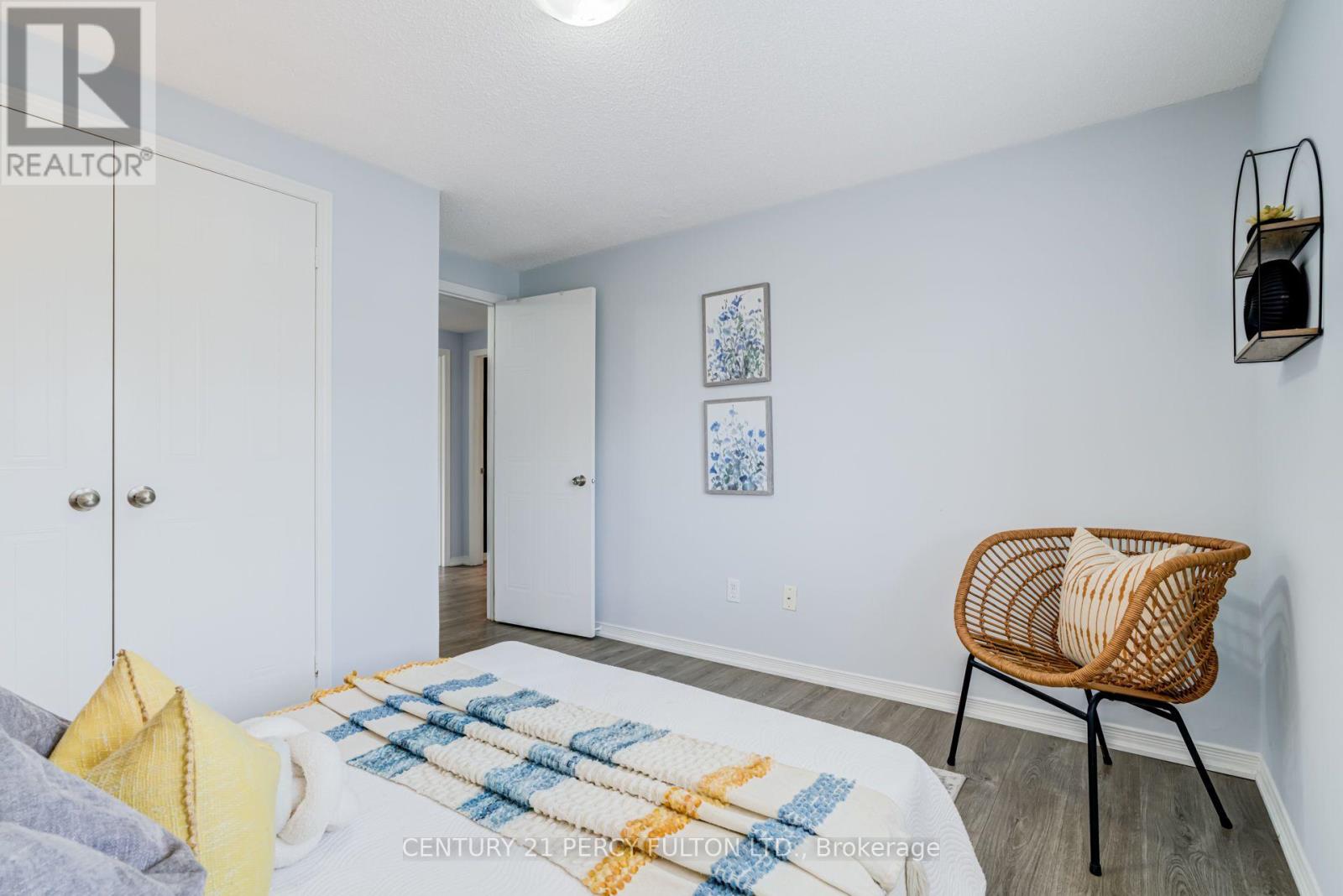 1842 Dalhousie Crescent Property Photo 28