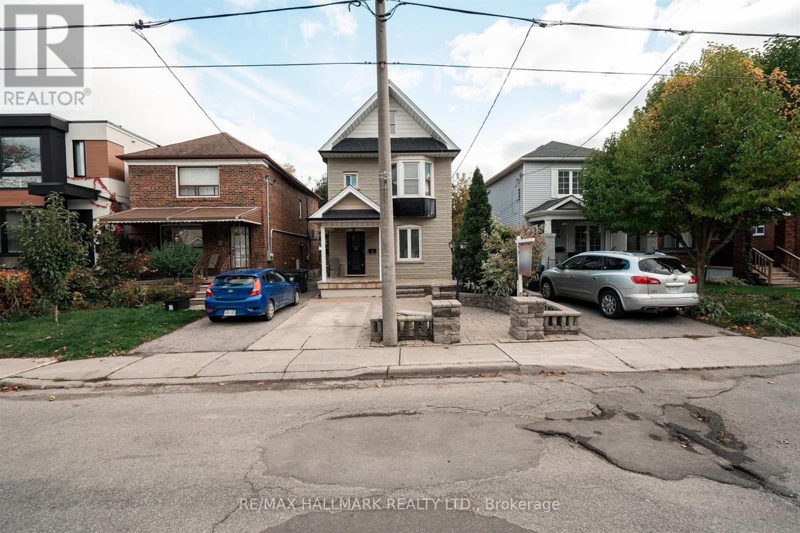 9 Savoy Avenue Property Photo 1