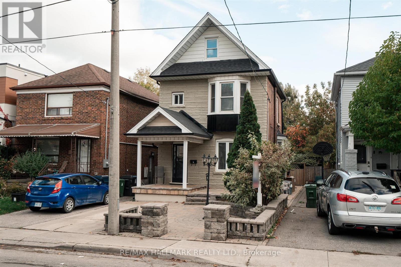 9 Savoy Avenue Property Photo 3