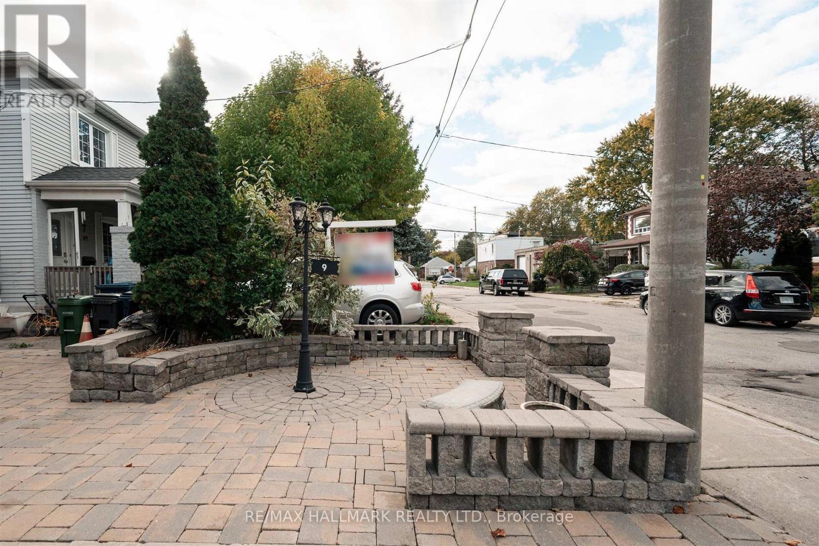 9 Savoy Avenue Property Photo 4