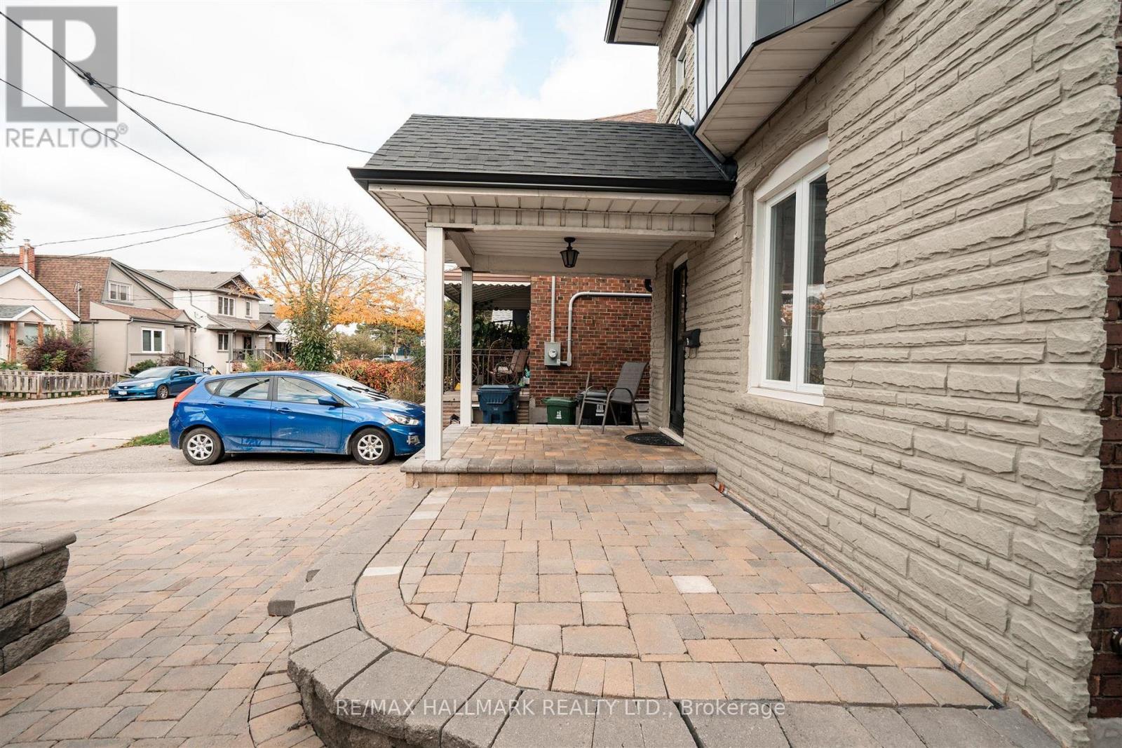 9 Savoy Avenue Property Photo 6