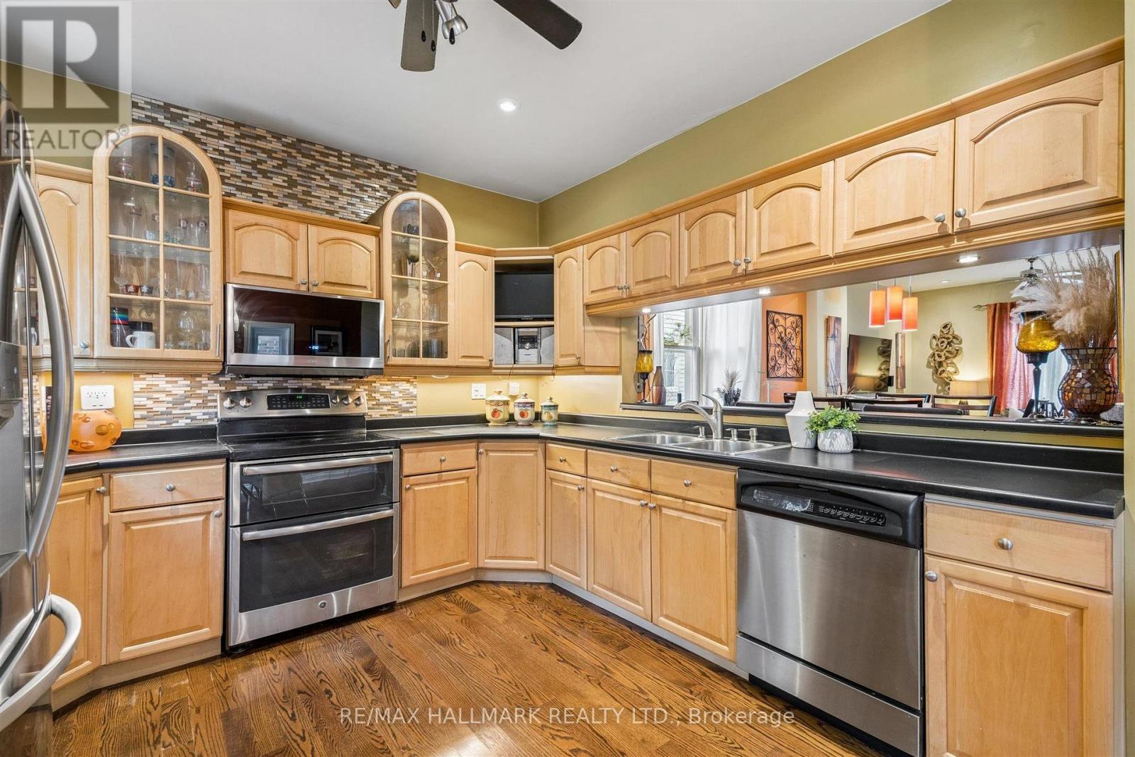 9 Savoy Avenue Property Photo 21