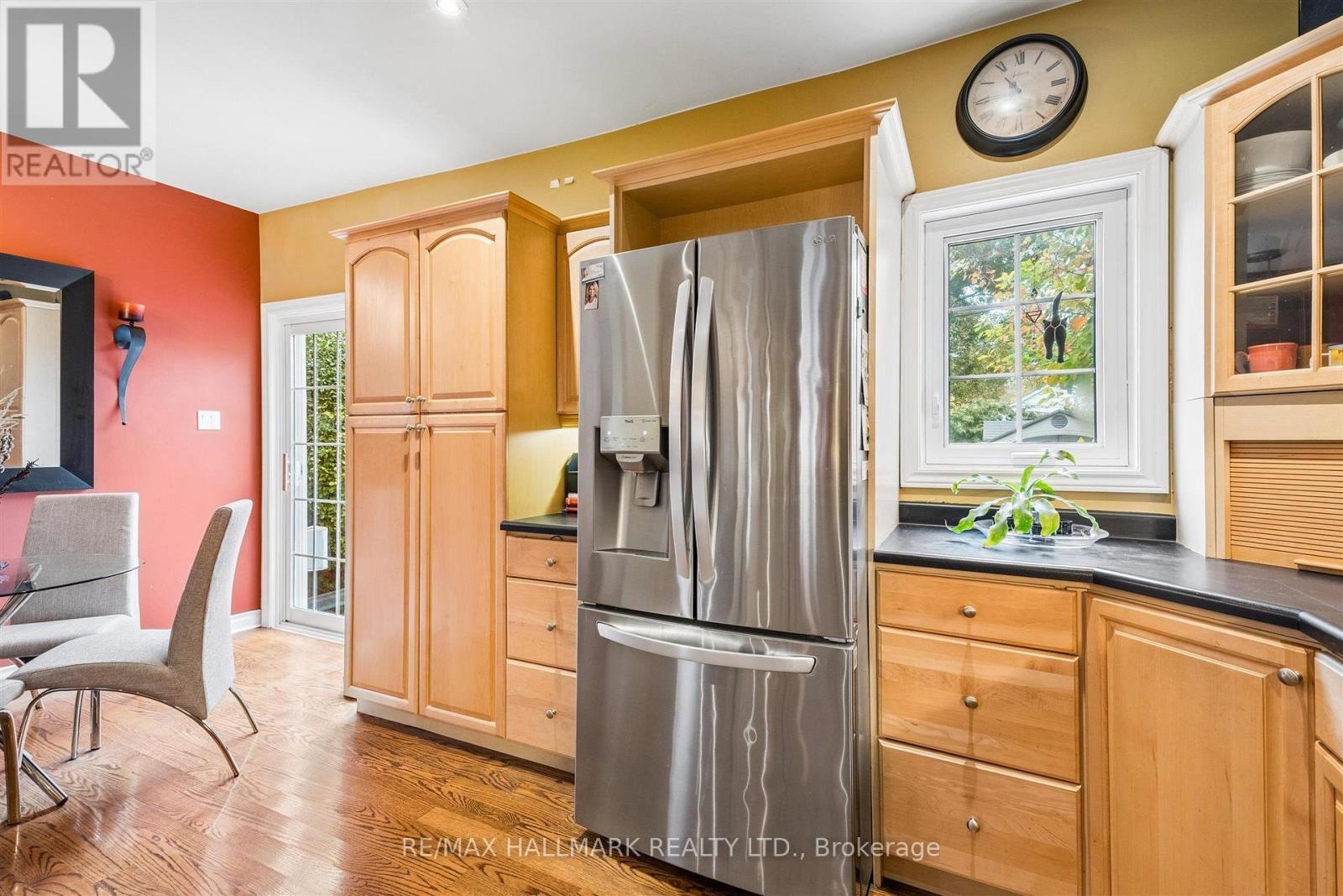 9 Savoy Avenue Property Photo 22
