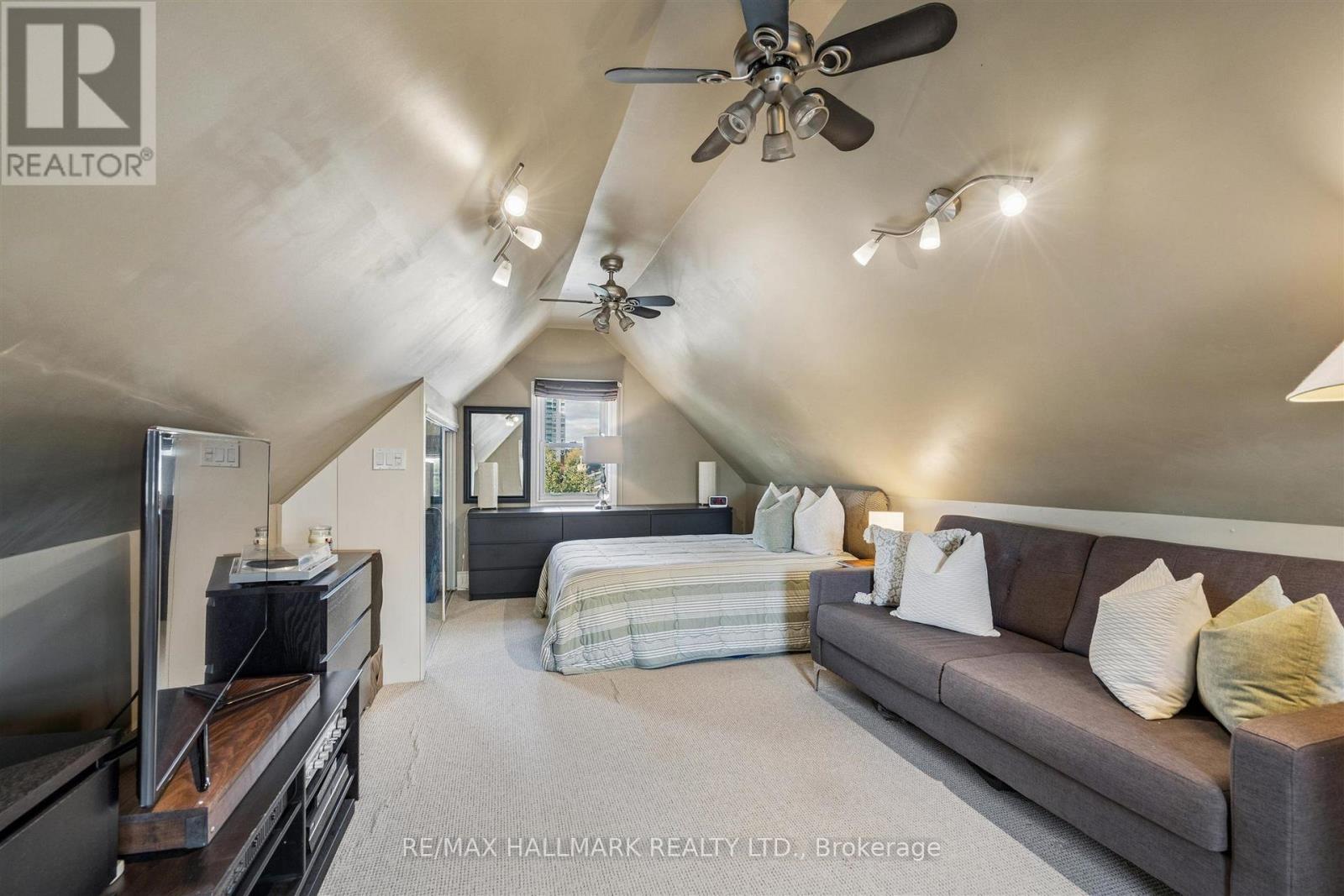 9 Savoy Avenue Property Photo 30