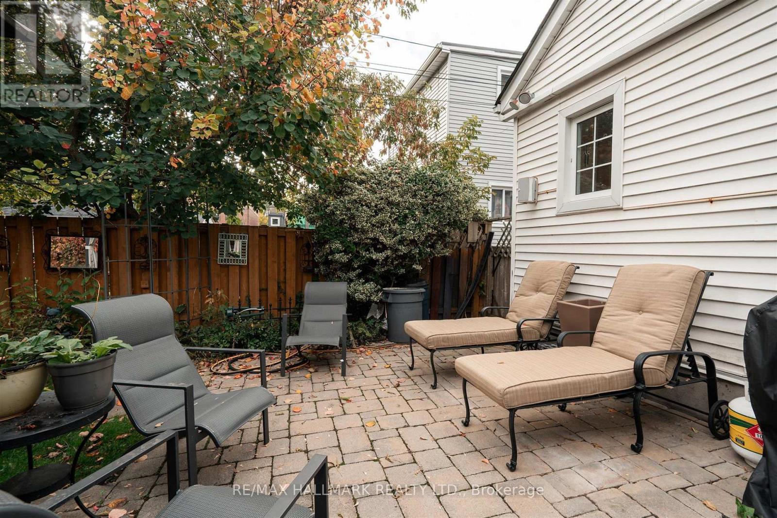 9 Savoy Avenue Property Photo 43