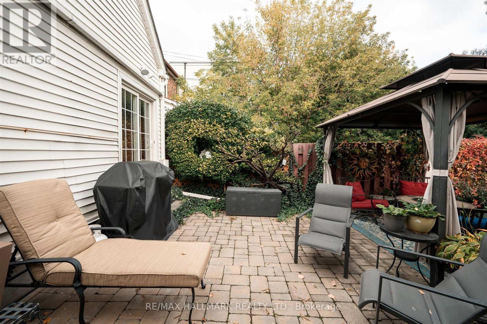 9 Savoy Avenue Property Photo 45