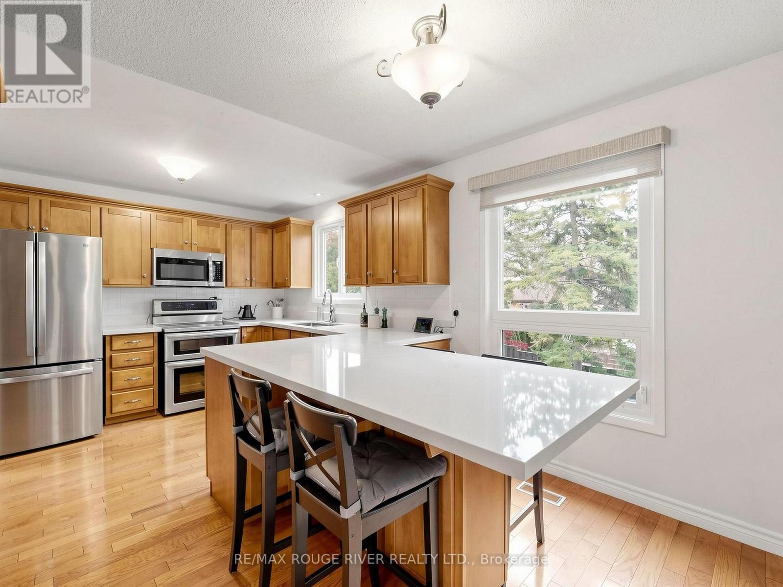 1739 Ada Court Property Photo 16