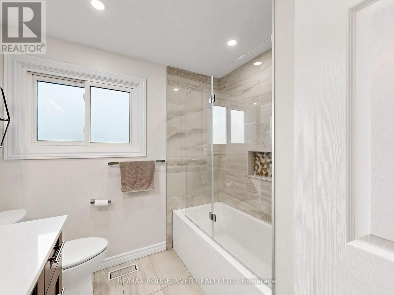 1739 Ada Court Property Photo 33