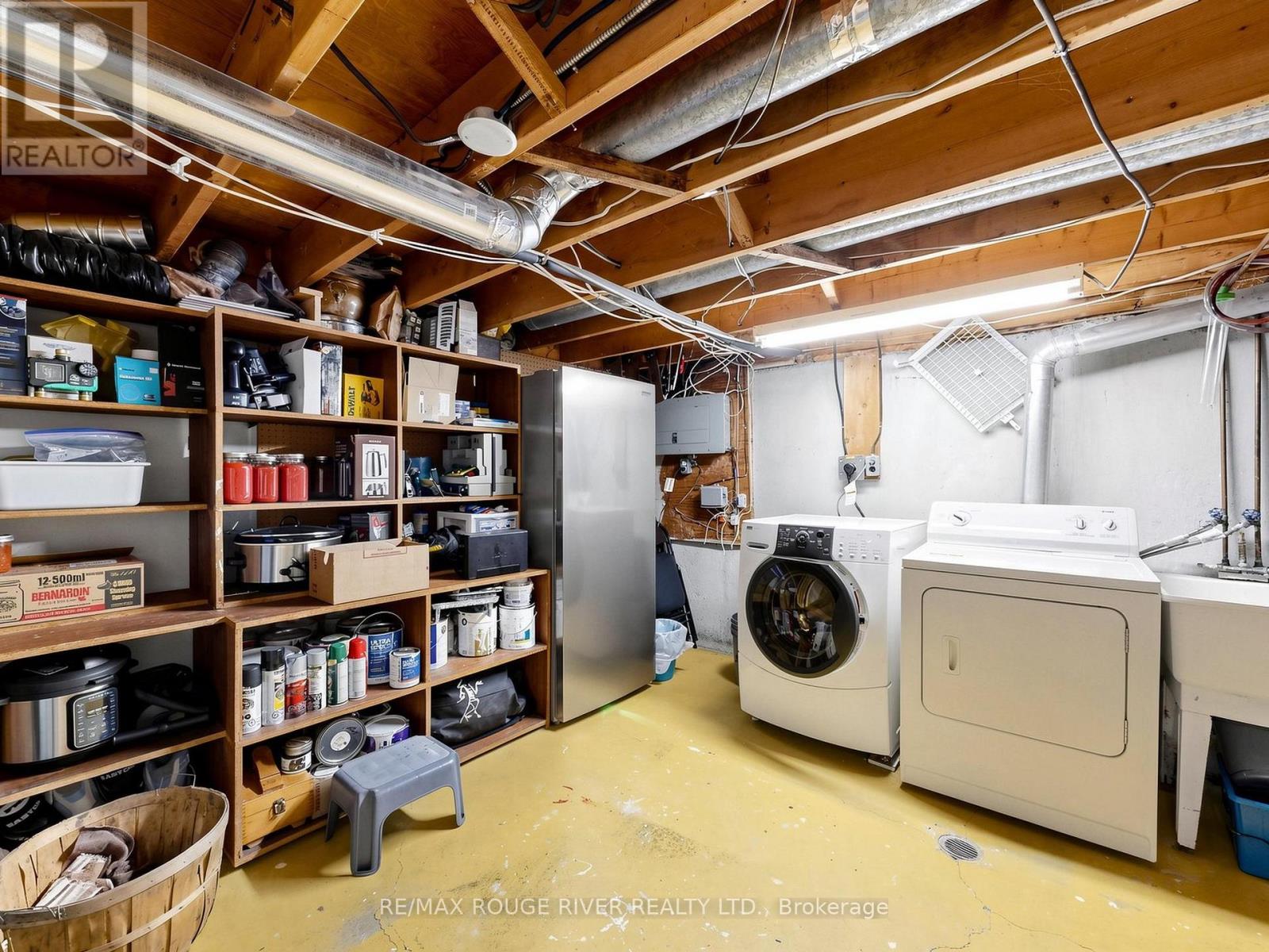 1739 Ada Court Property Photo 44