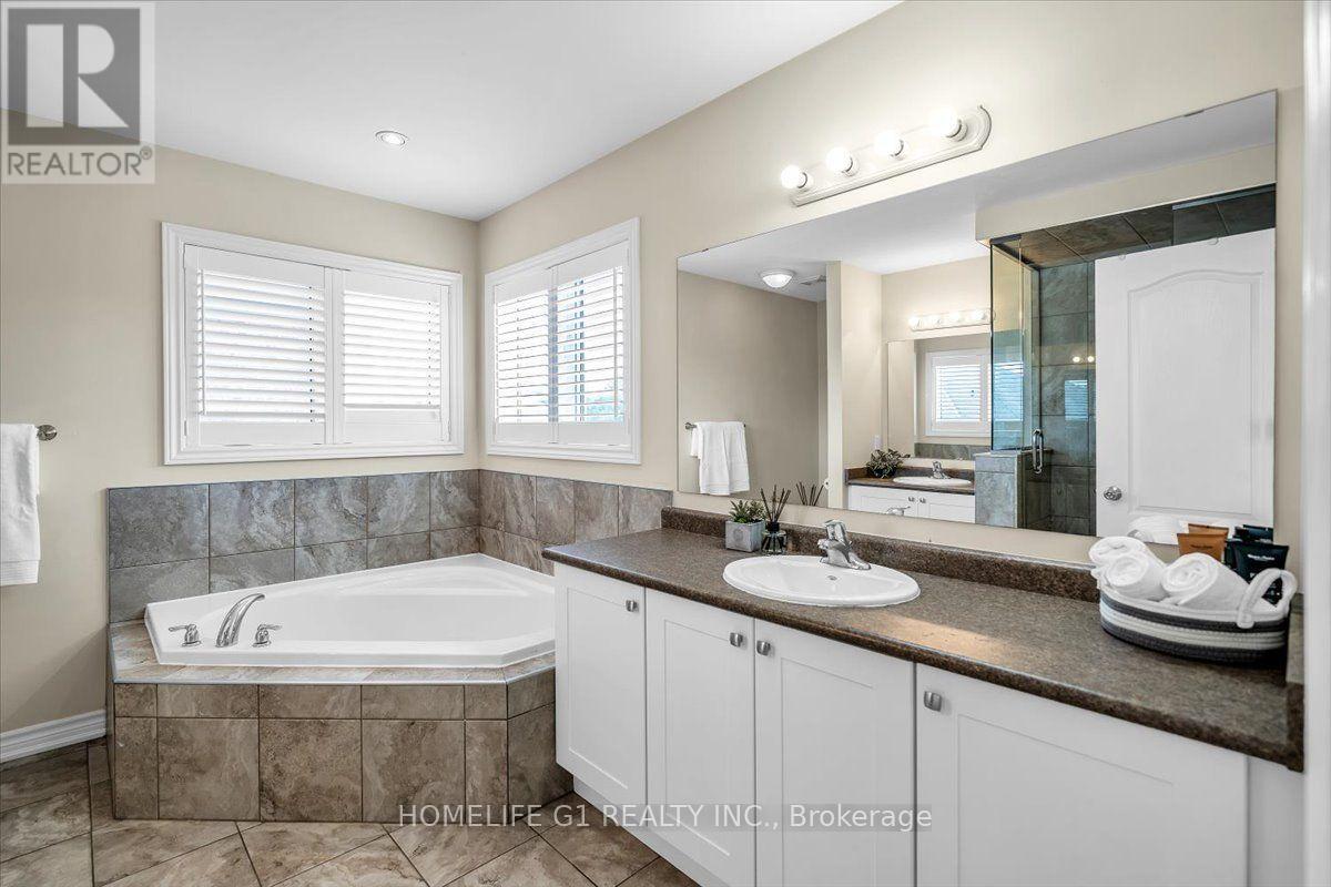 47 Holyrod Drive Property Photo 27