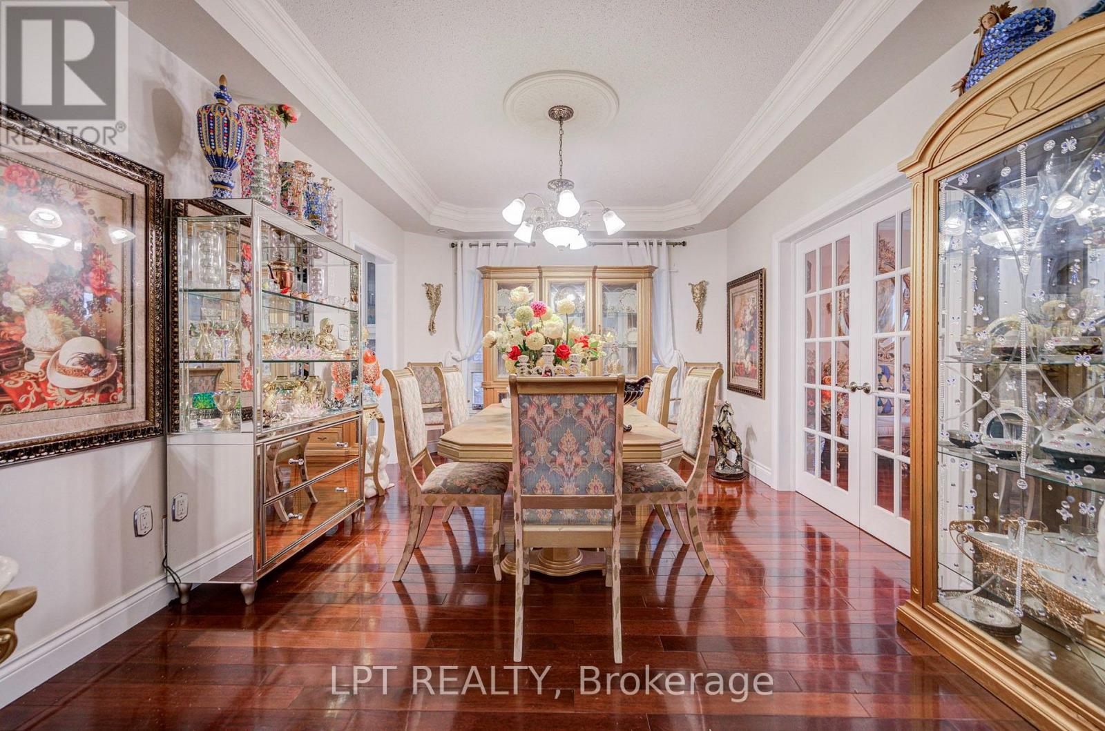 69 Westacott Crescent Property Photo 9