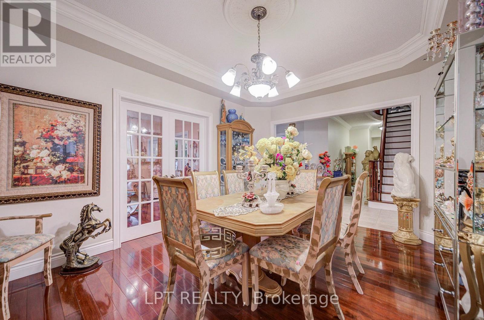 69 Westacott Crescent Property Photo 10