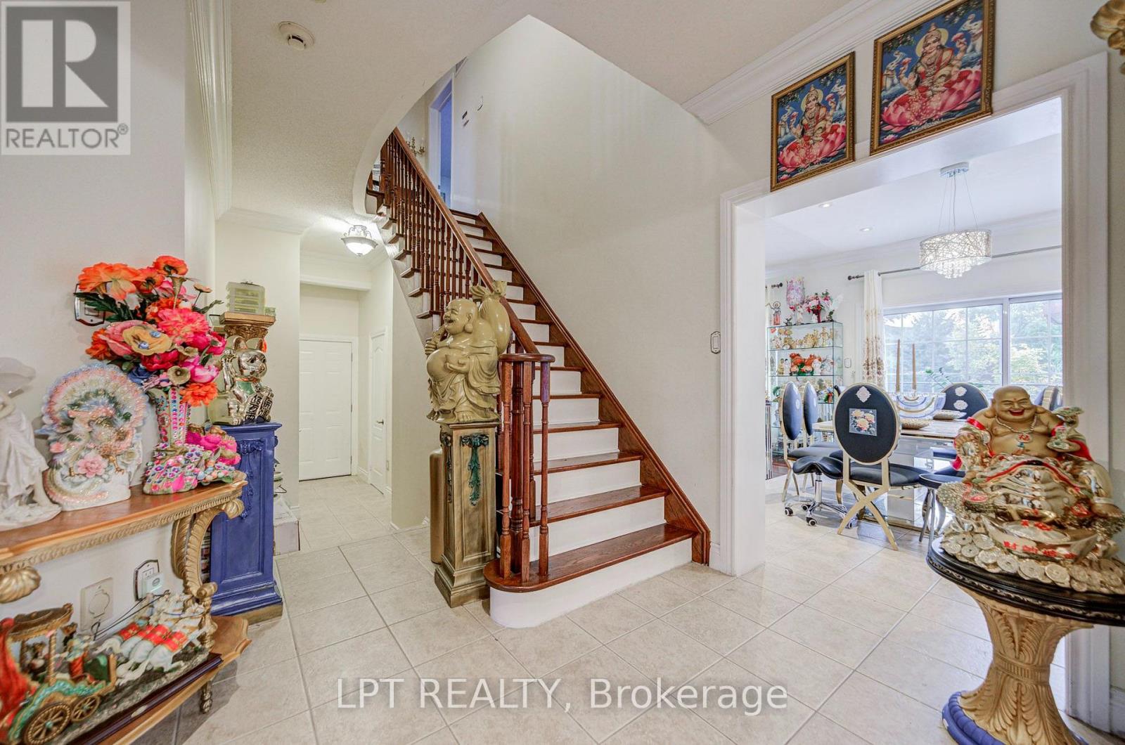 69 Westacott Crescent Property Photo 11