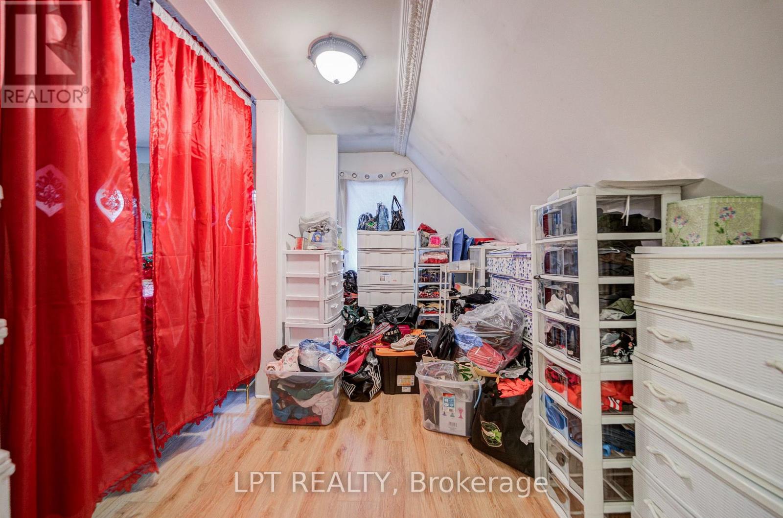 69 Westacott Crescent Property Photo 26