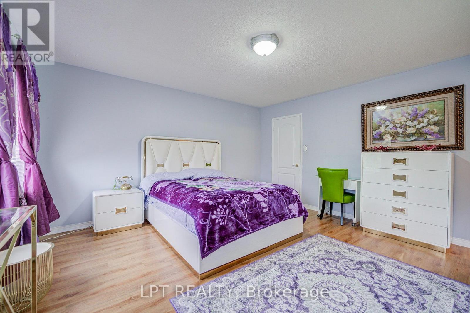 69 Westacott Crescent Property Photo 30