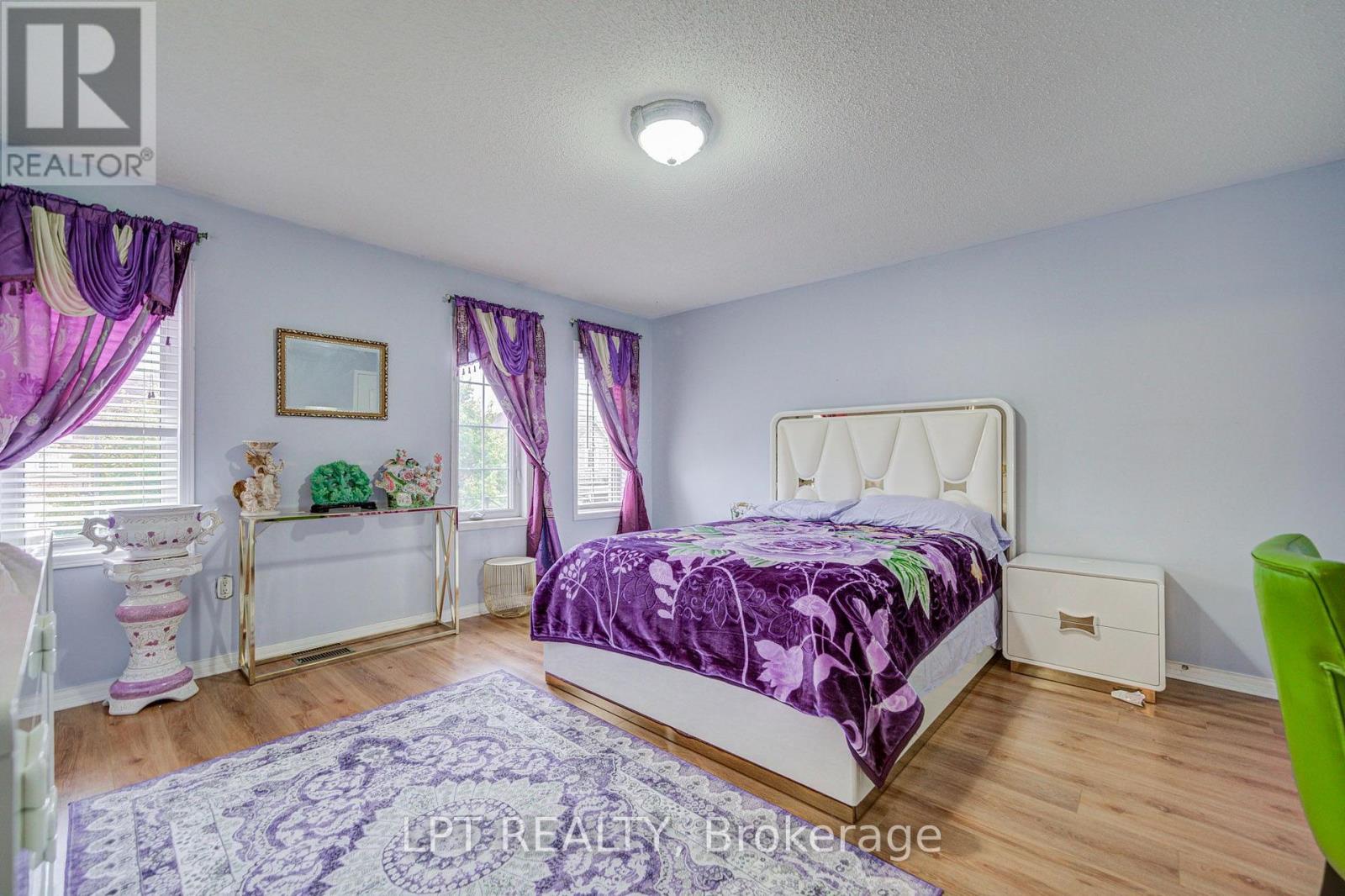 69 Westacott Crescent Property Photo 31