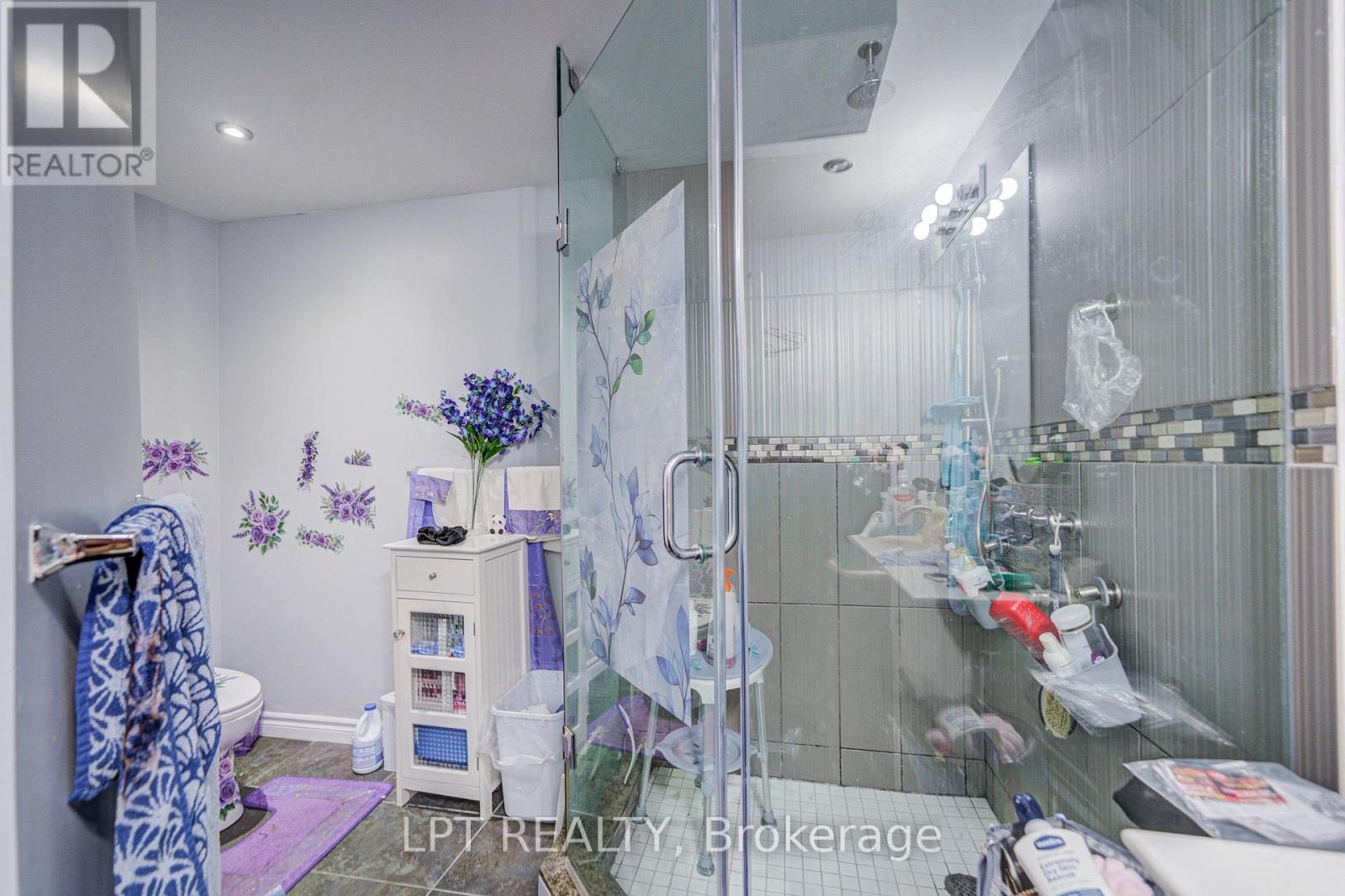 69 Westacott Crescent Property Photo 45
