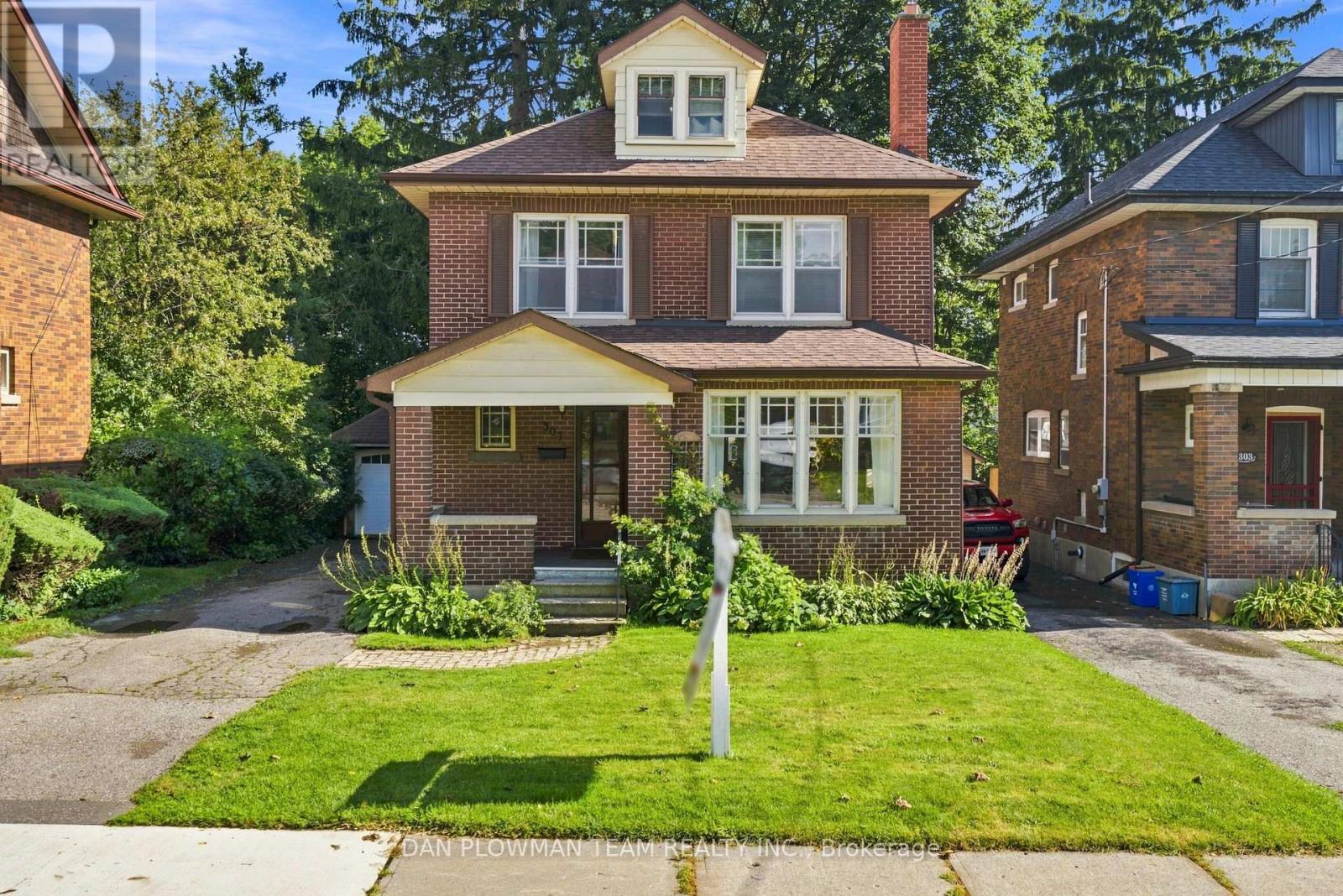 307 WILLIAM STREET E Property Photo 1