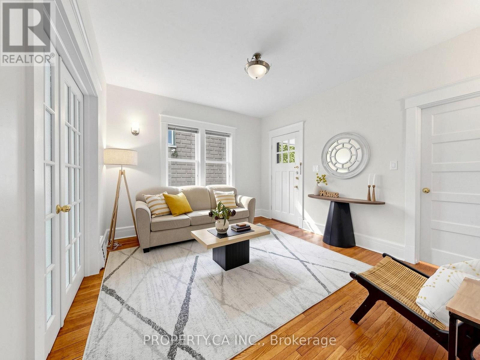 205 Dearborn Avenue Property Photo 4