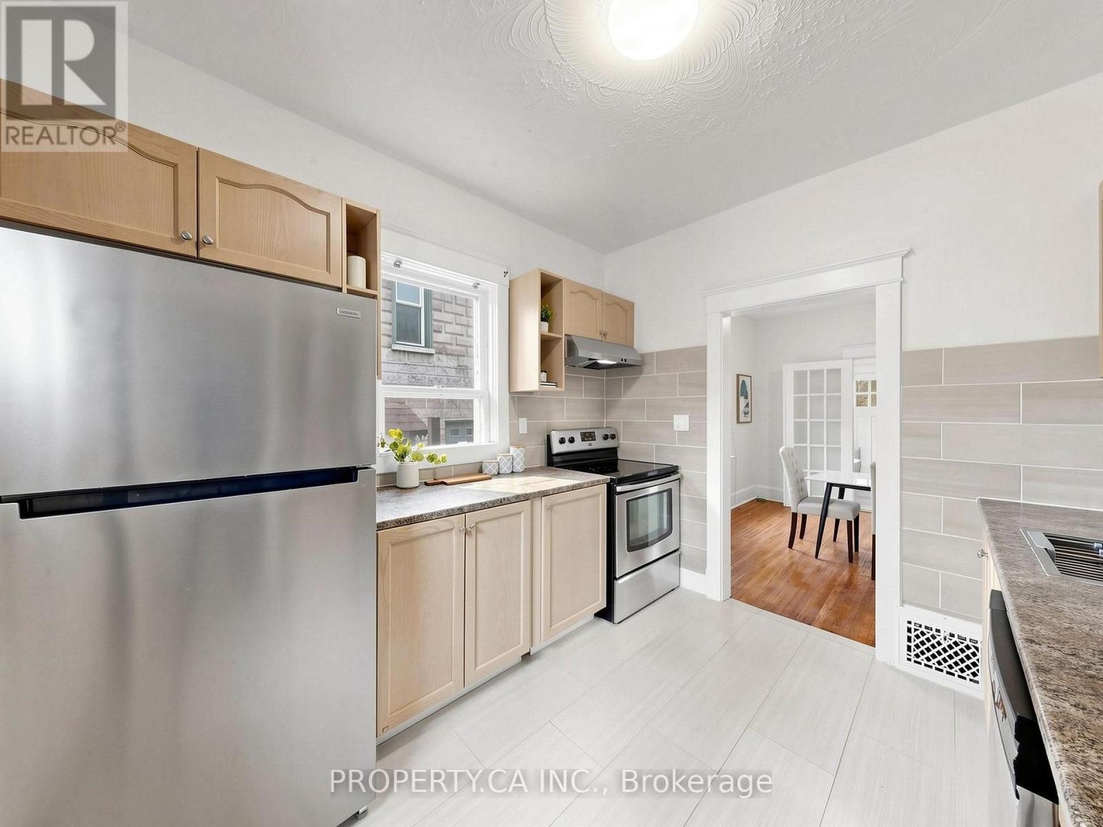 205 Dearborn Avenue Property Photo 15