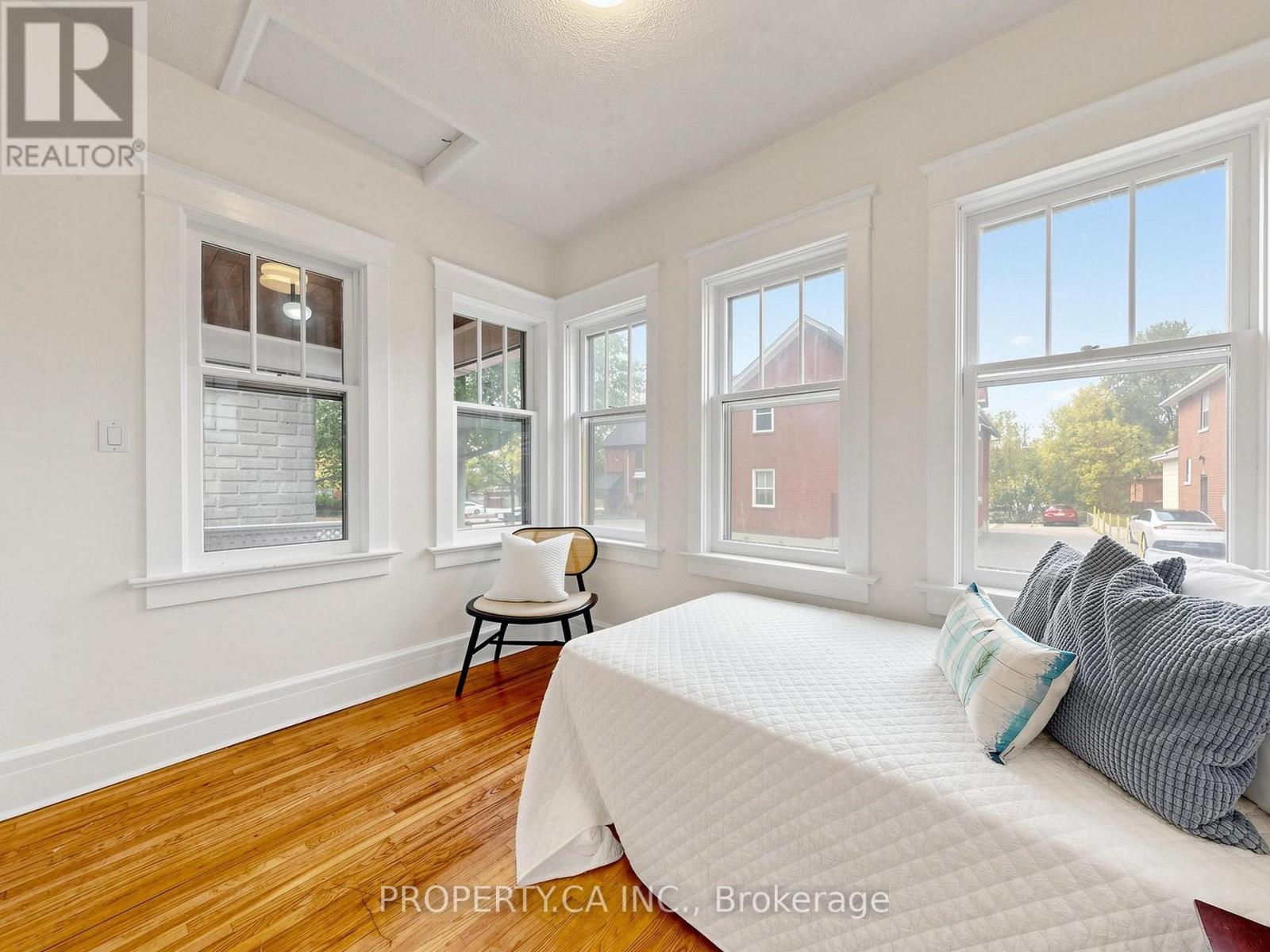 205 Dearborn Avenue Property Photo 26