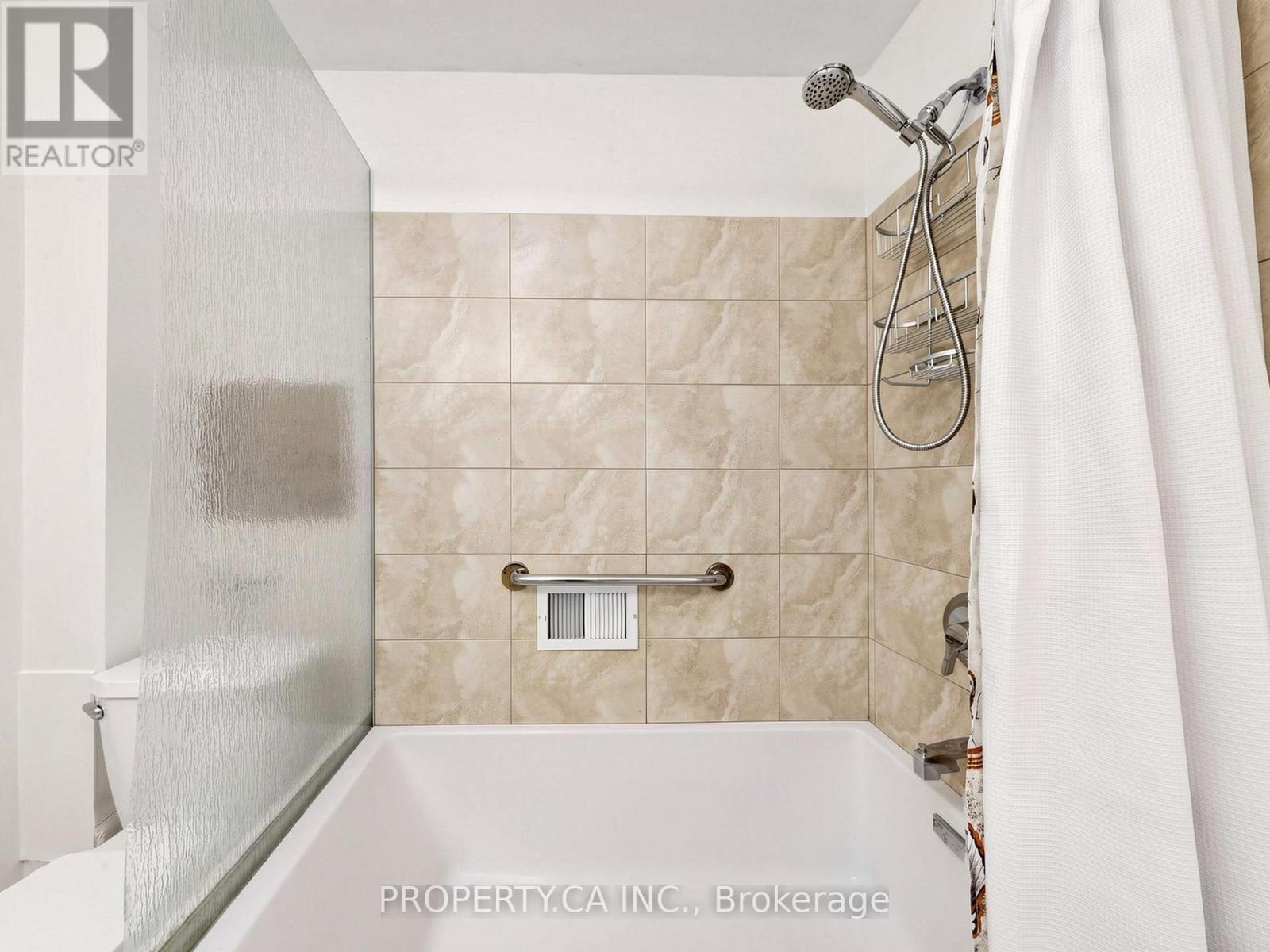 205 Dearborn Avenue Property Photo 29