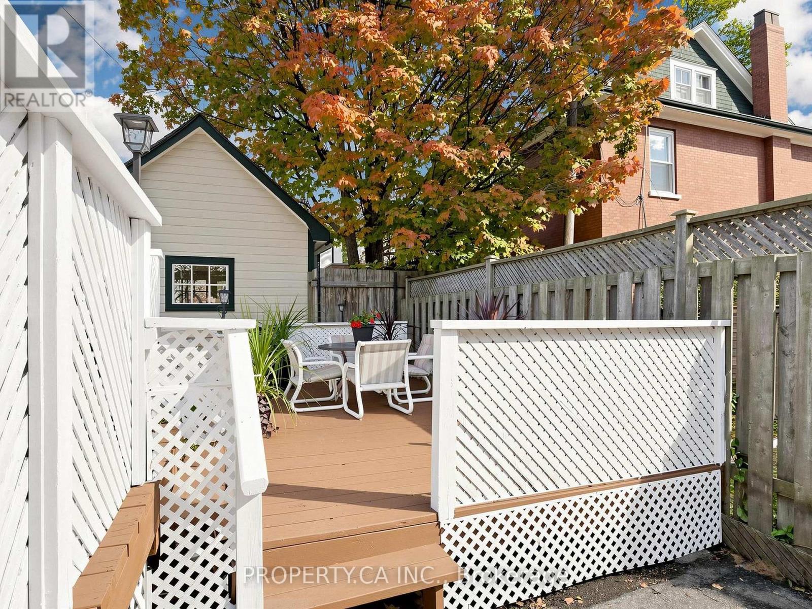 205 Dearborn Avenue Property Photo 37