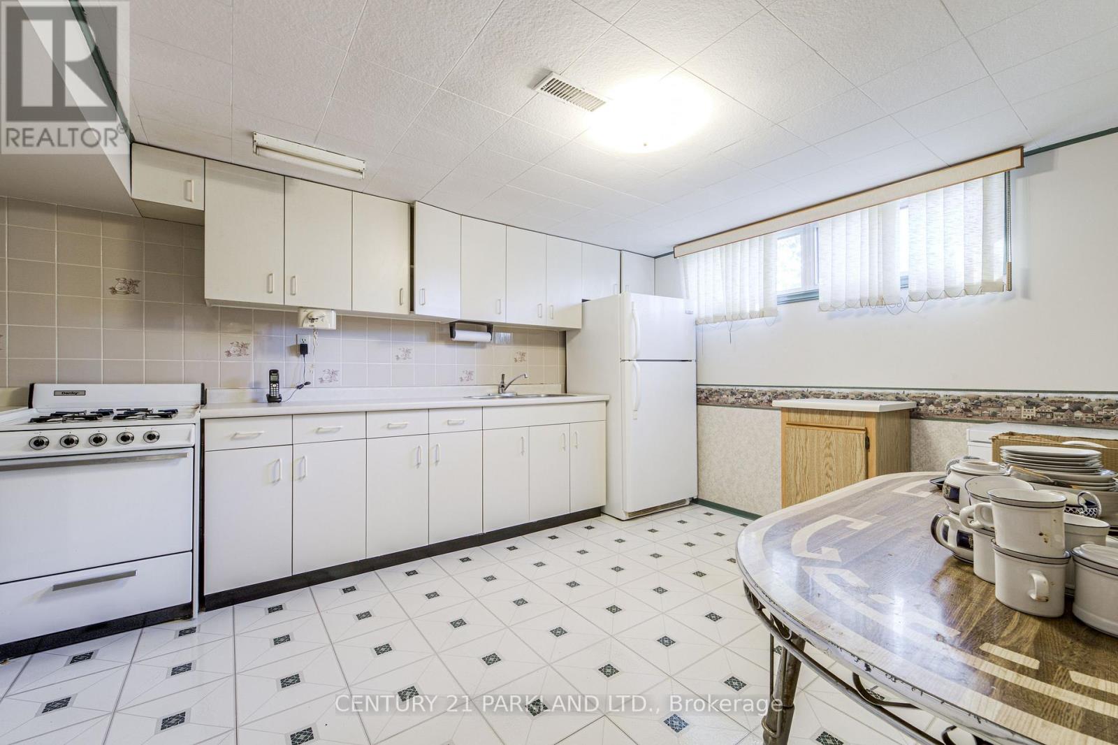 22 Waterfield Drive Property Photo 17
