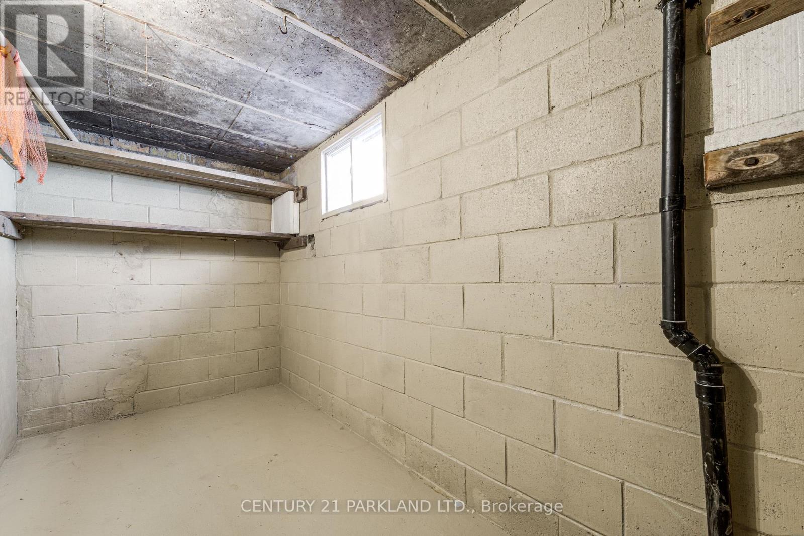 22 Waterfield Drive Property Photo 20
