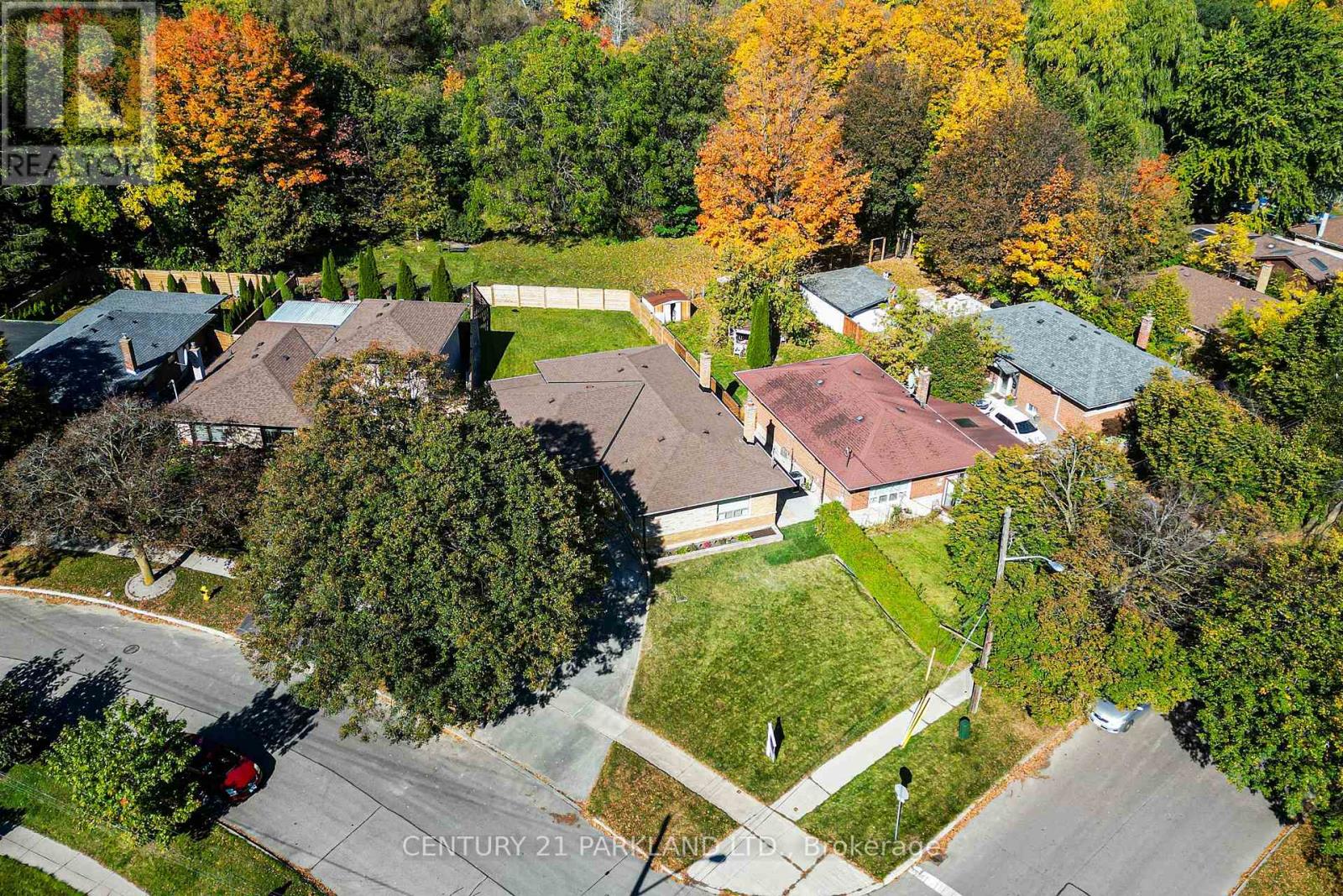 22 Waterfield Drive Property Photo 48