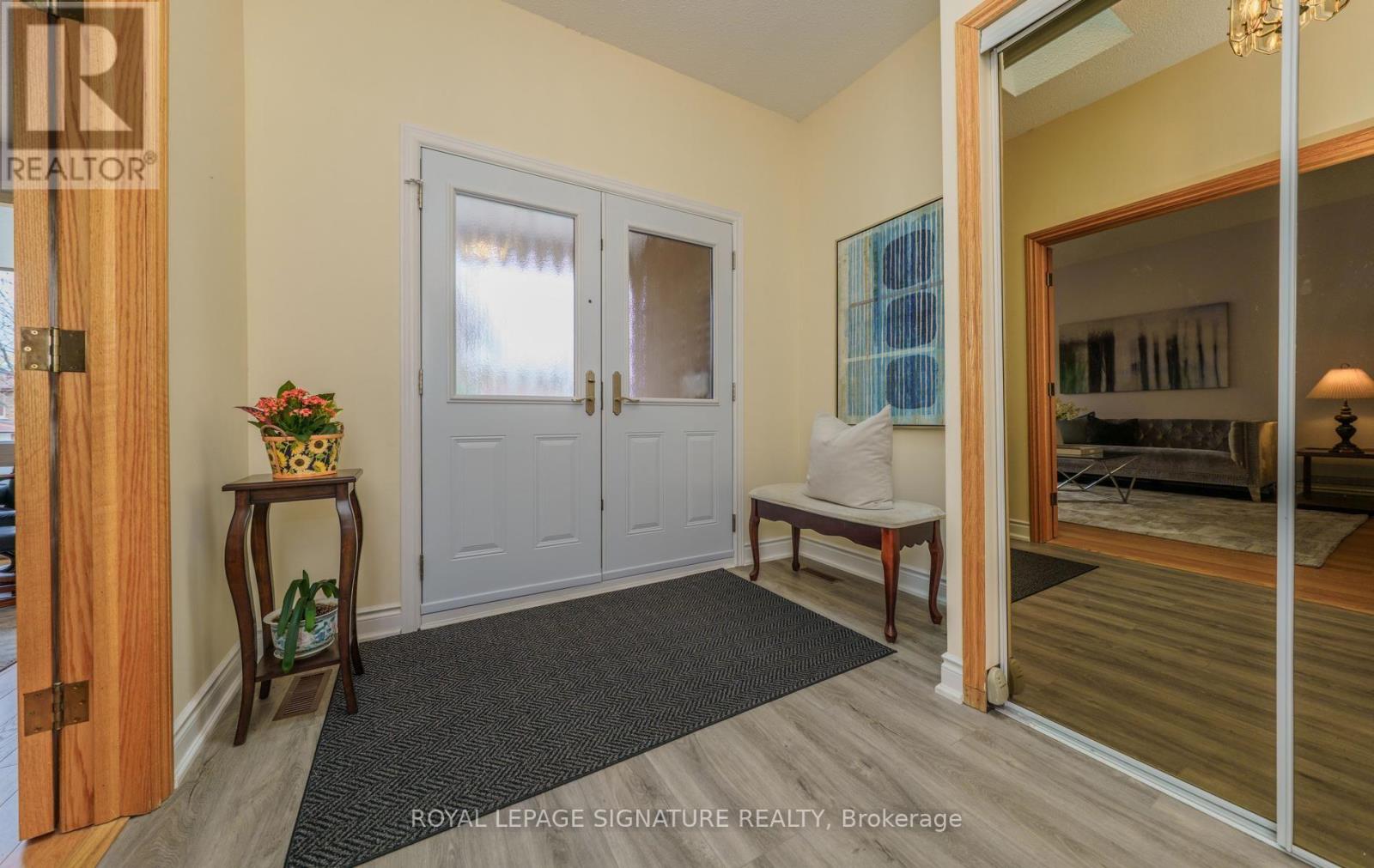 68 Ellenhall Square Property Photo 3