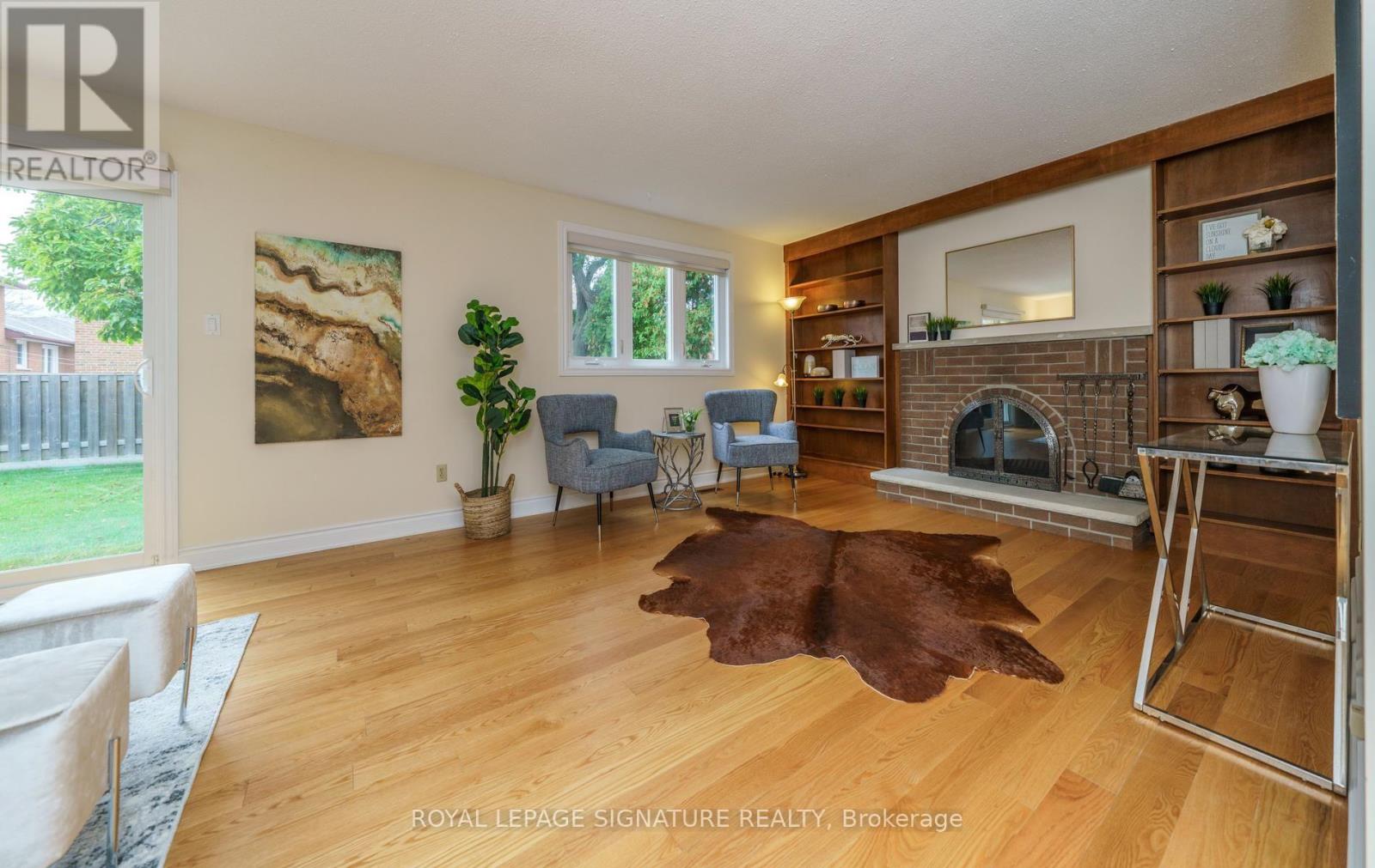 68 Ellenhall Square Property Photo 8