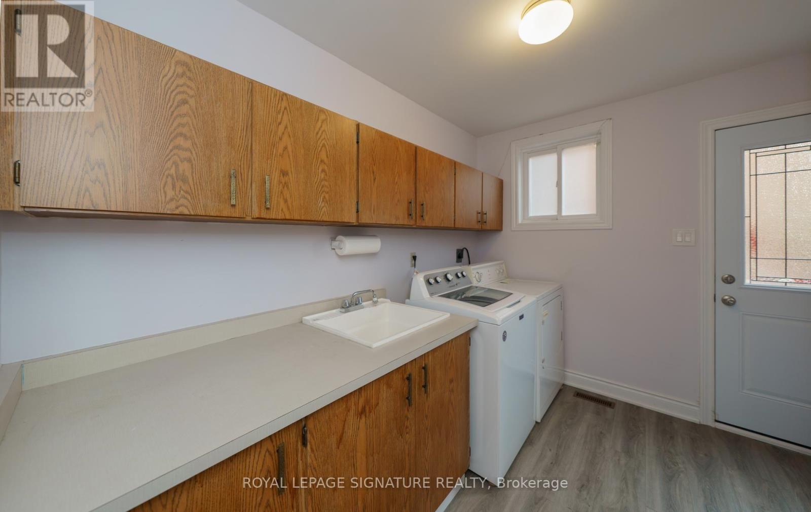 68 Ellenhall Square Property Photo 18