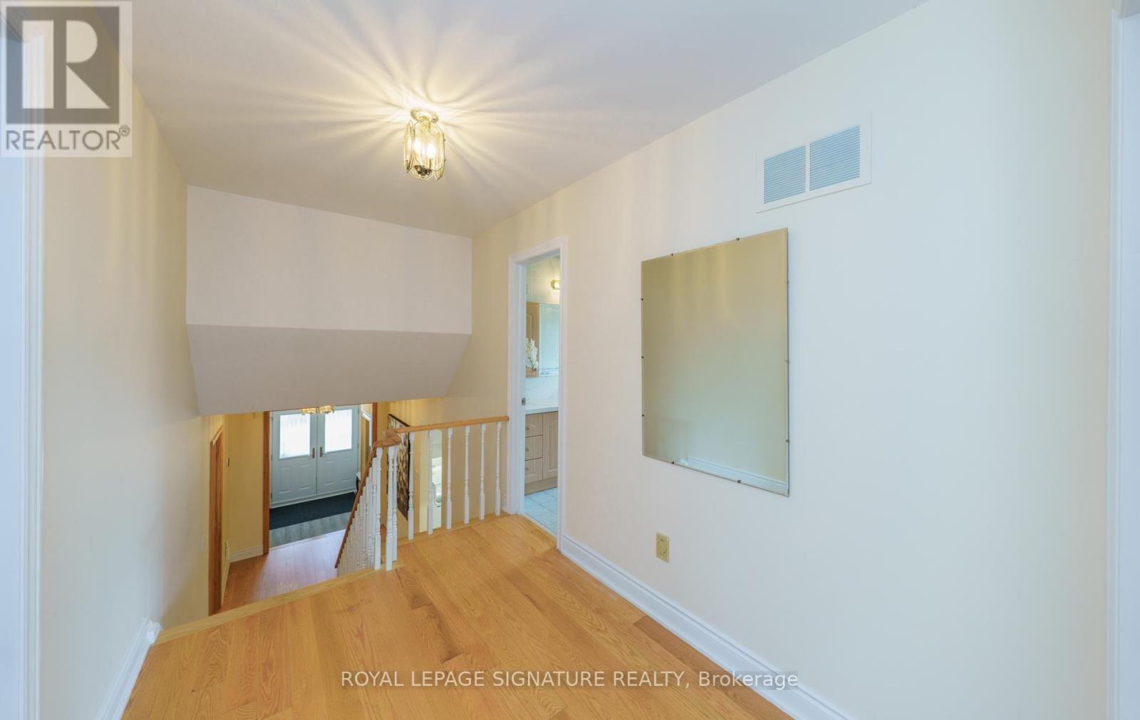 68 Ellenhall Square Property Photo 29