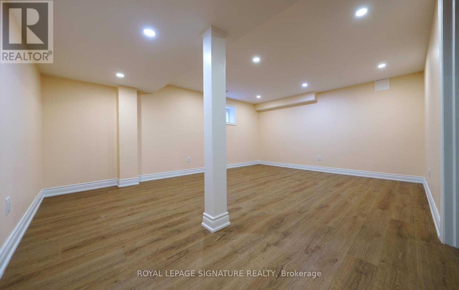 68 Ellenhall Square Property Photo 32