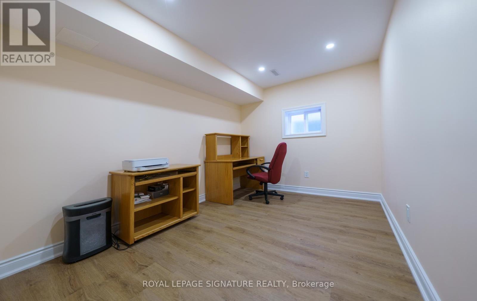 68 Ellenhall Square Property Photo 35