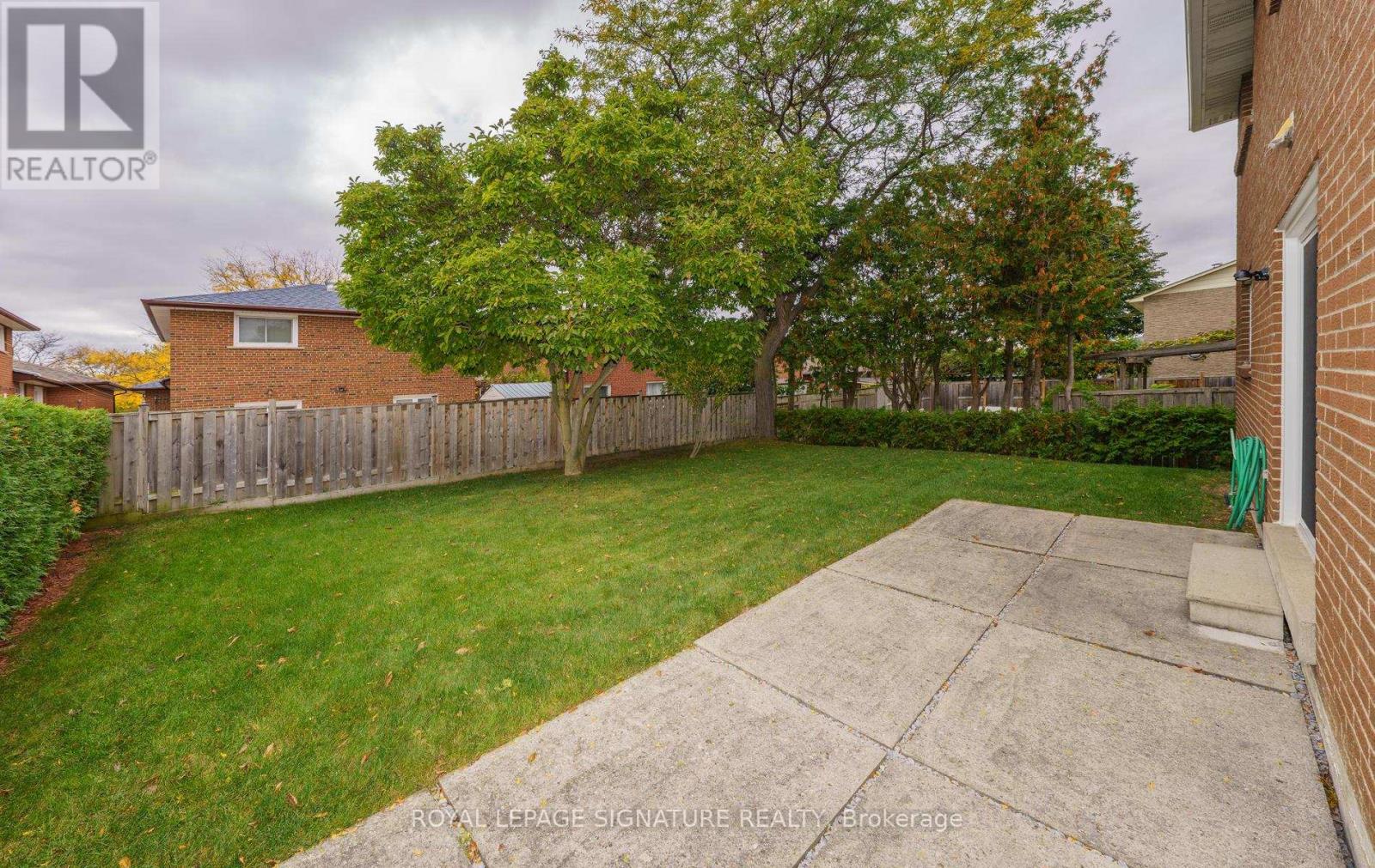 68 Ellenhall Square Property Photo 40