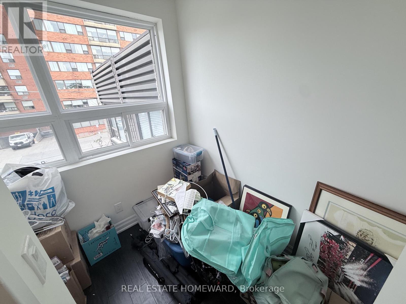204 - 751 Pape Avenue Property Photo 8
