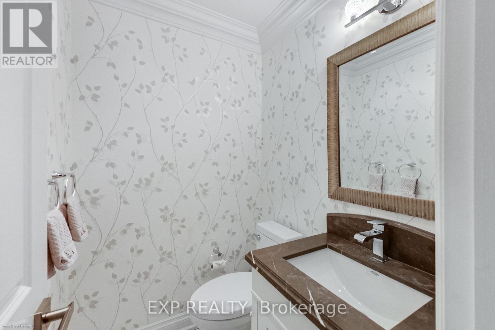 64 West Avenue Property Photo 14