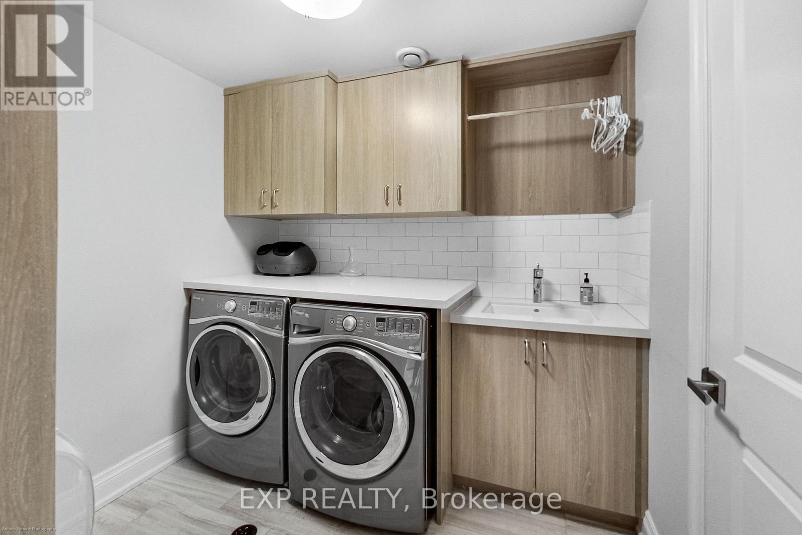 64 West Avenue Property Photo 27