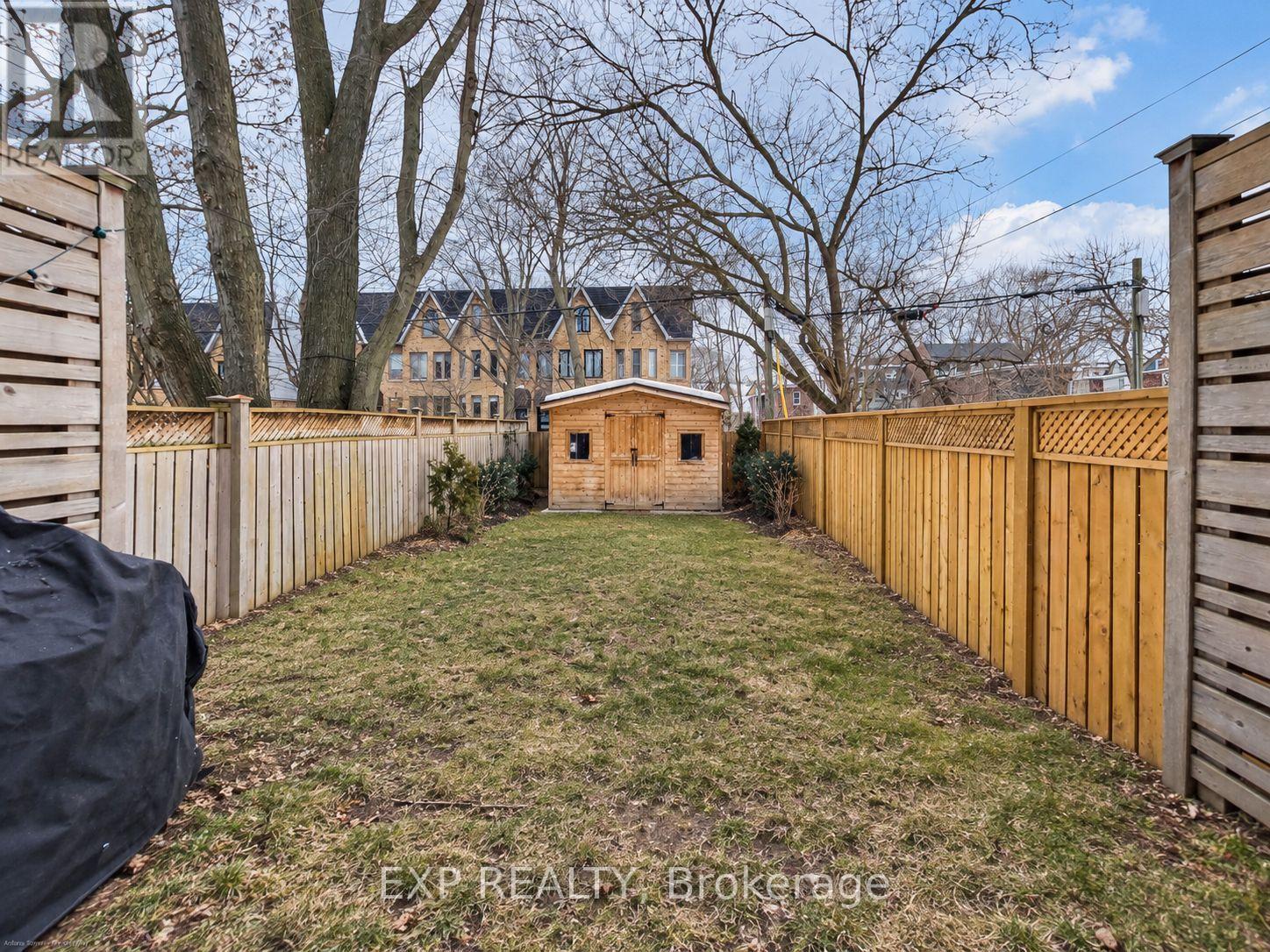 64 West Avenue Property Photo 31