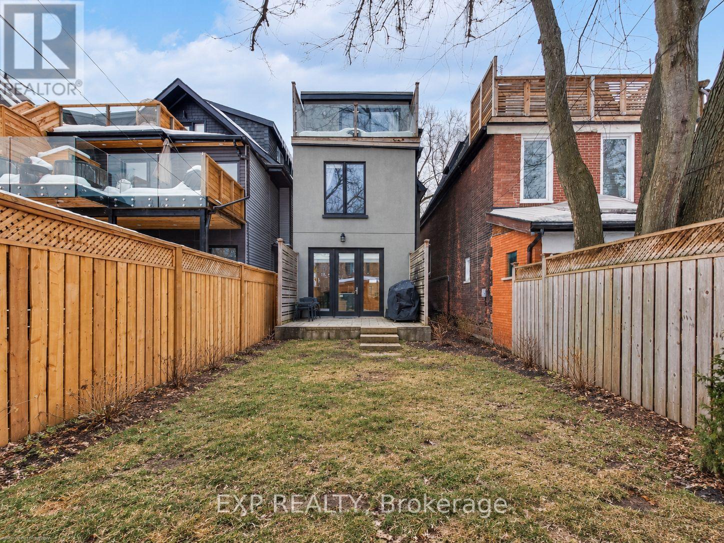 64 West Avenue Property Photo 32