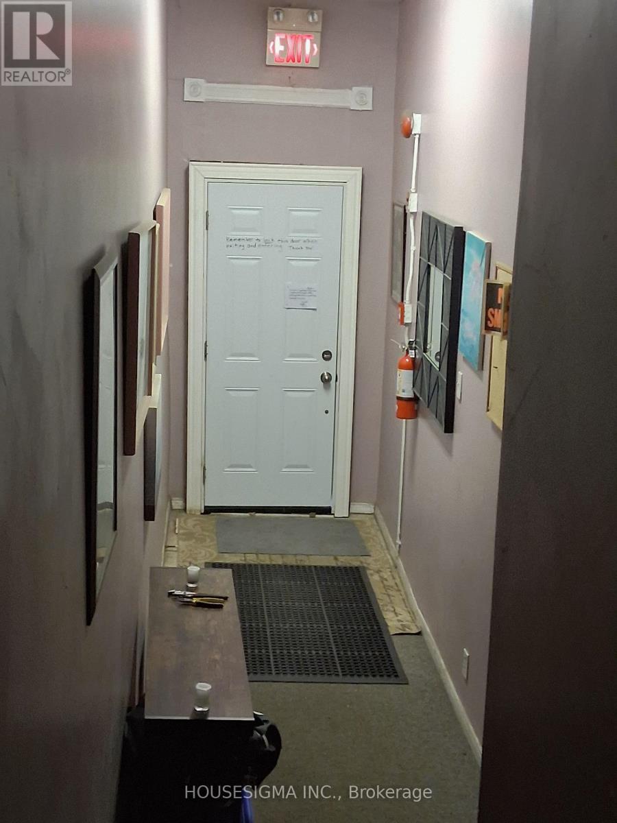 888 Dundas Street E Property Photo 4
