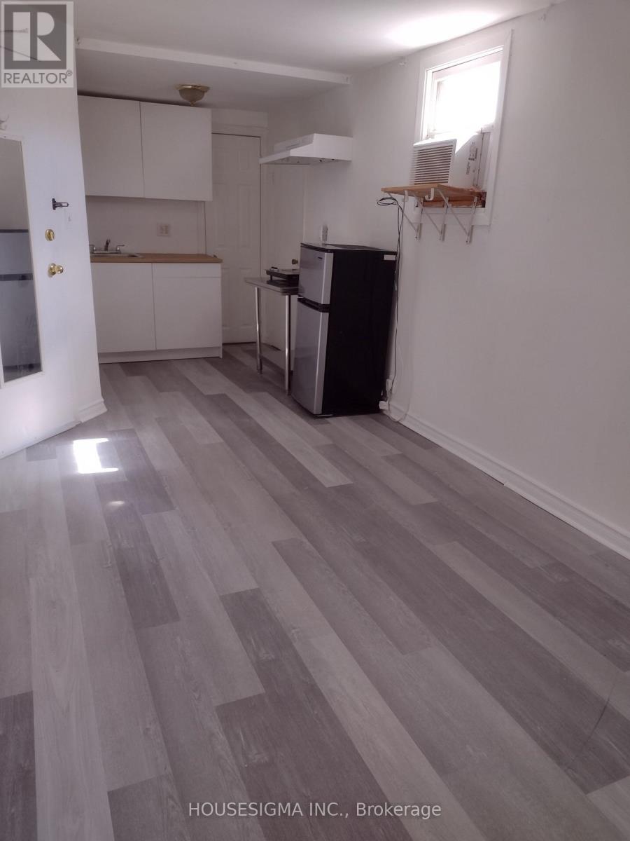 888 Dundas Street E Property Photo 20