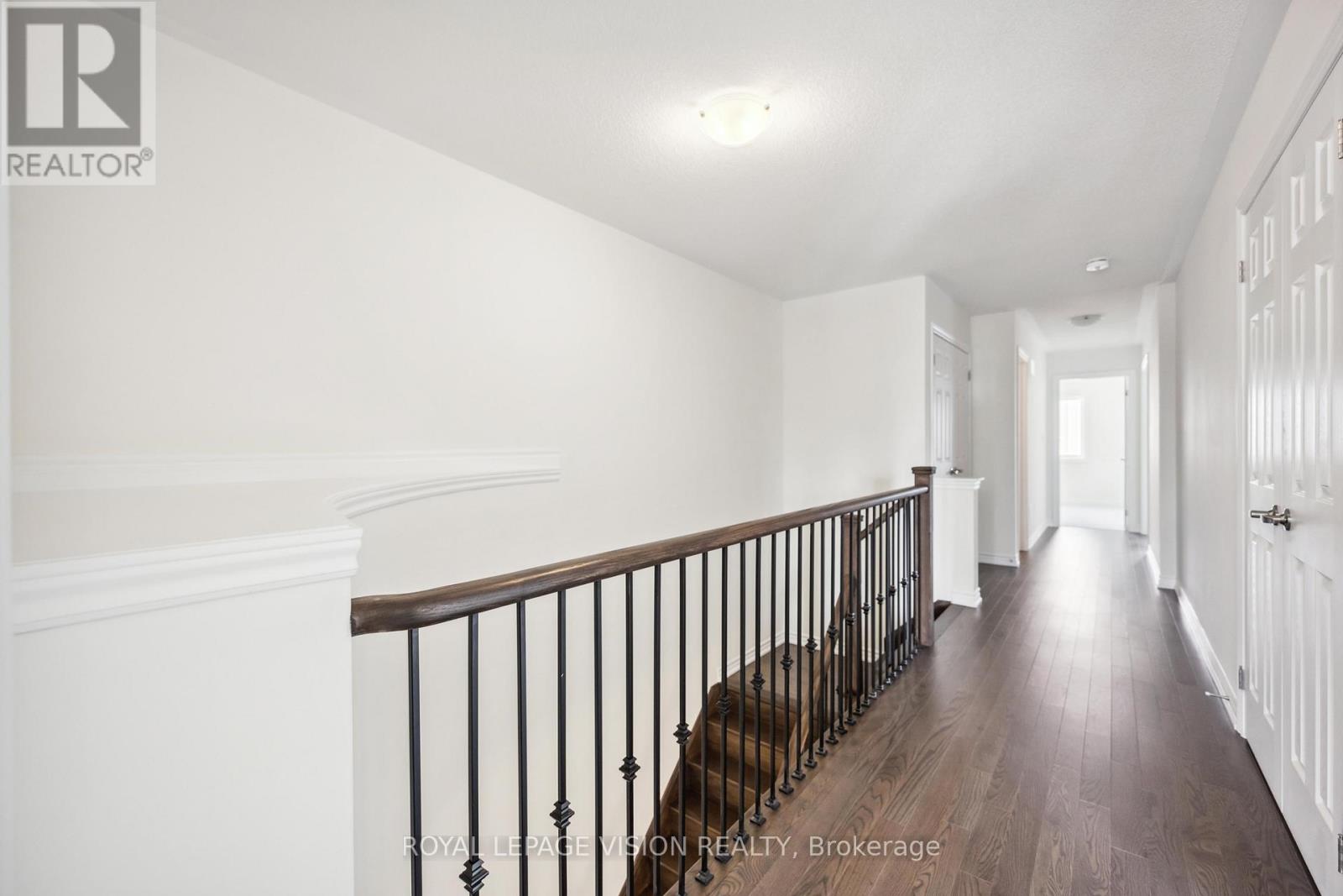 48 Mountainside Crescent Property Photo 18