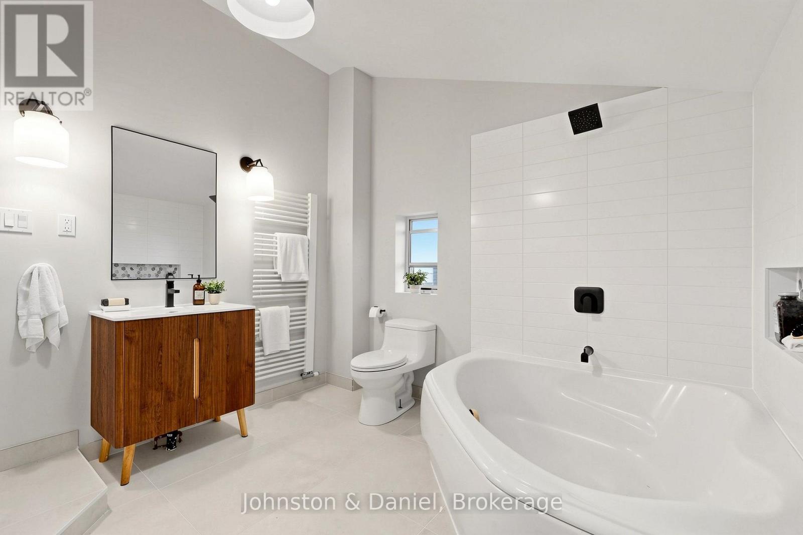 11 Ashland Avenue Property Photo 24