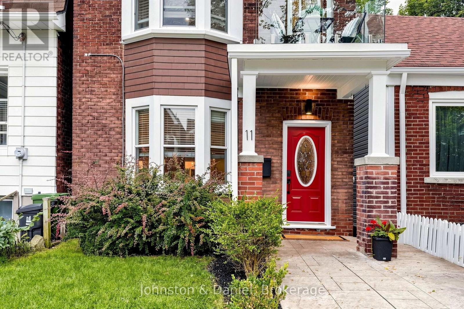 11 Ashland Avenue Property Photo 45