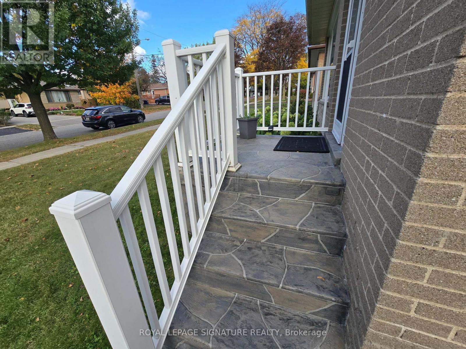 7 Scotchdale Avenue Property Photo 5
